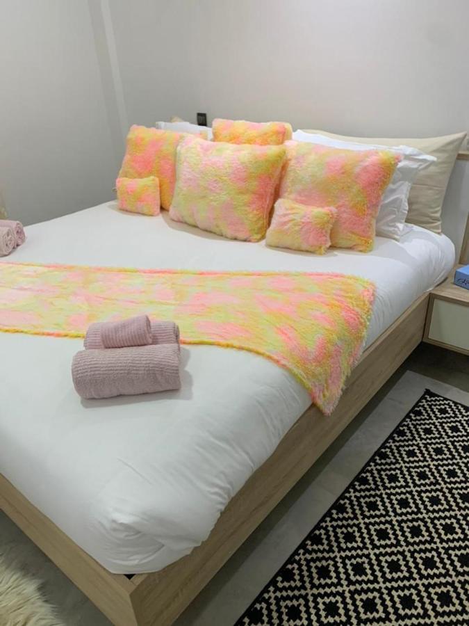 Luxury Suites Chester One Dakar Eksteriør bilde