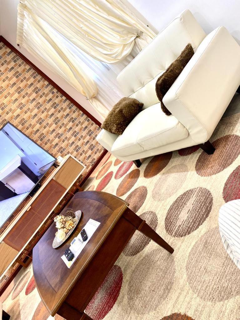 Luxury Suites Chester One Dakar Eksteriør bilde